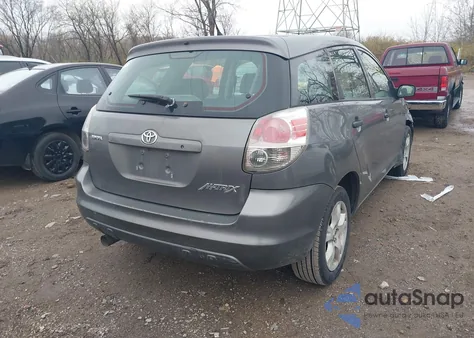 2006 Toyota Matrix z USA, uszkodzony, nr VIN 2T1KR32E06C609922